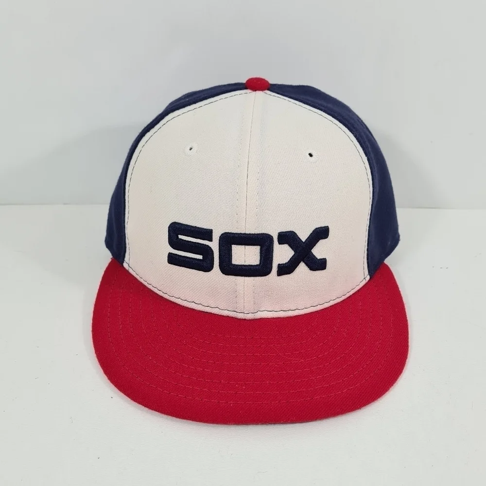 Vintage USA Chicago White Sox Fitted 6 7/8 Hat MLB Baseball Cap 59 Fifty New Era
